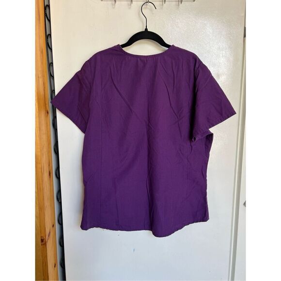 Scrubstar Eggplant Purple Scrub Top Woman’s Size Medium - Picture 5 of 5